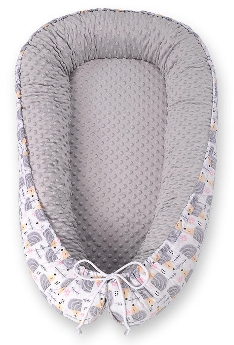 Babynest Kokon Minky Bobono – Igel Grau