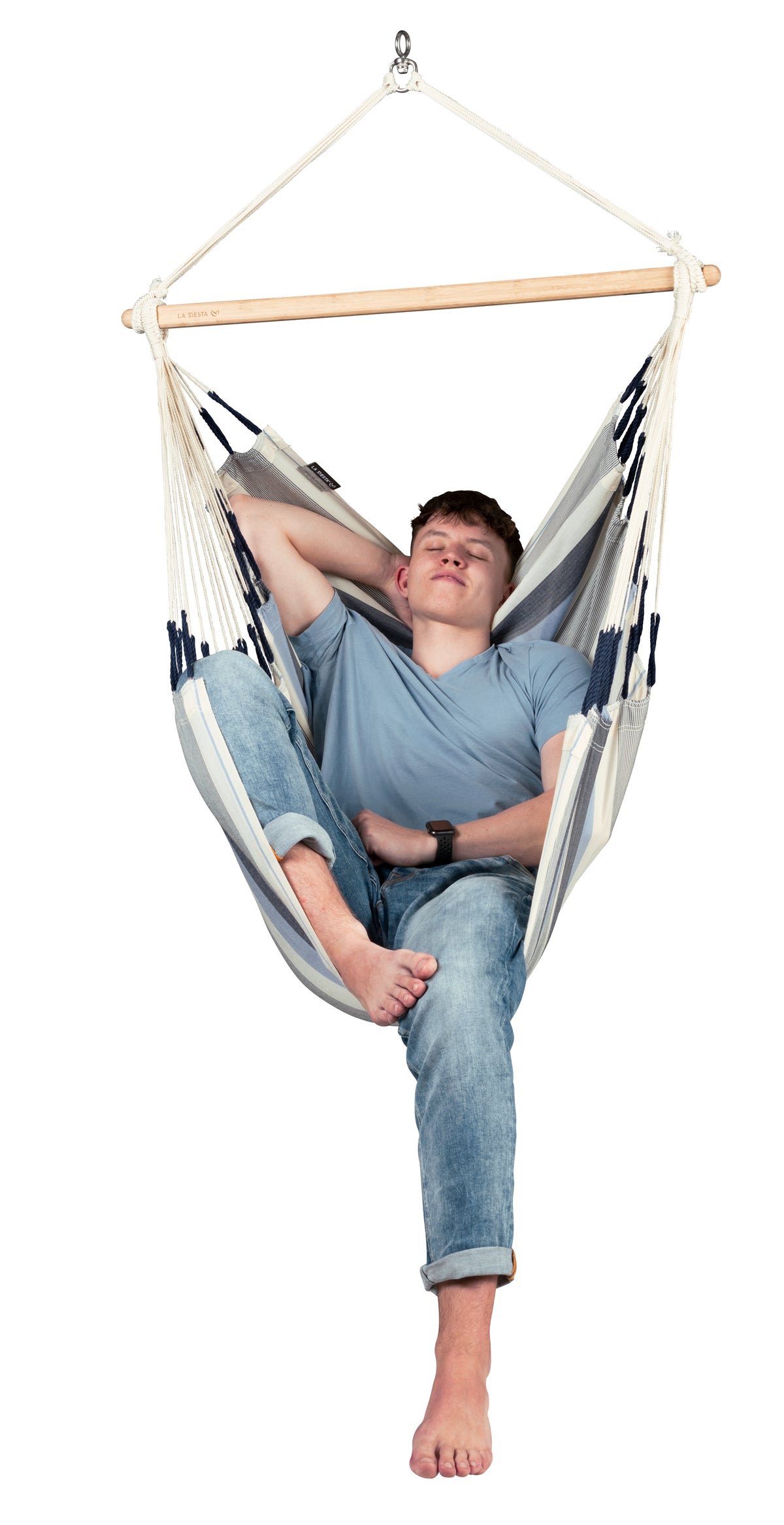 Person sitzt im Domingo Basic Hängesessel
