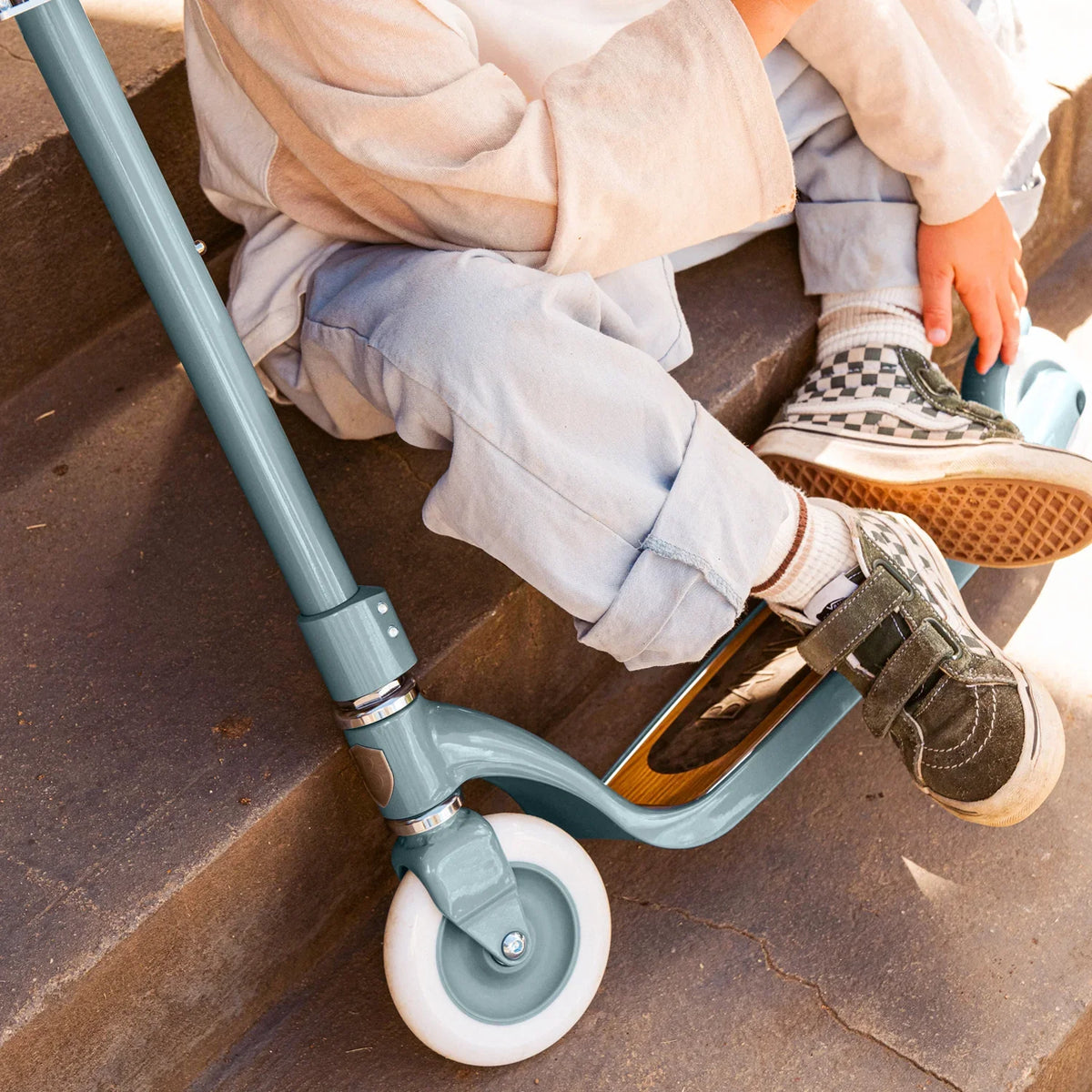 Kinderroller groß Teal – Banwood Maxi Scooter, Ansicht 2