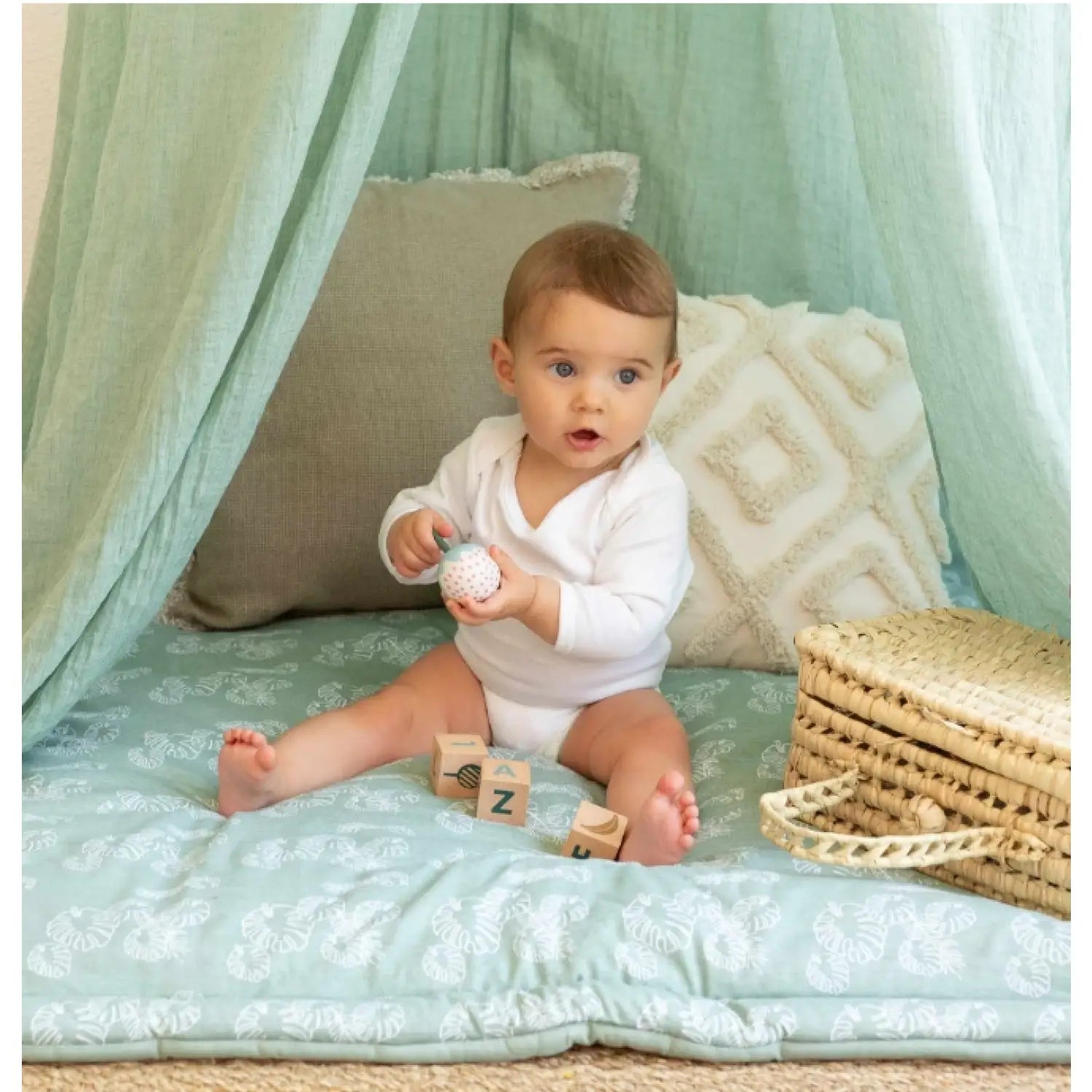 Betthimmel Baby – dekorativer Himmel fürs Babybett