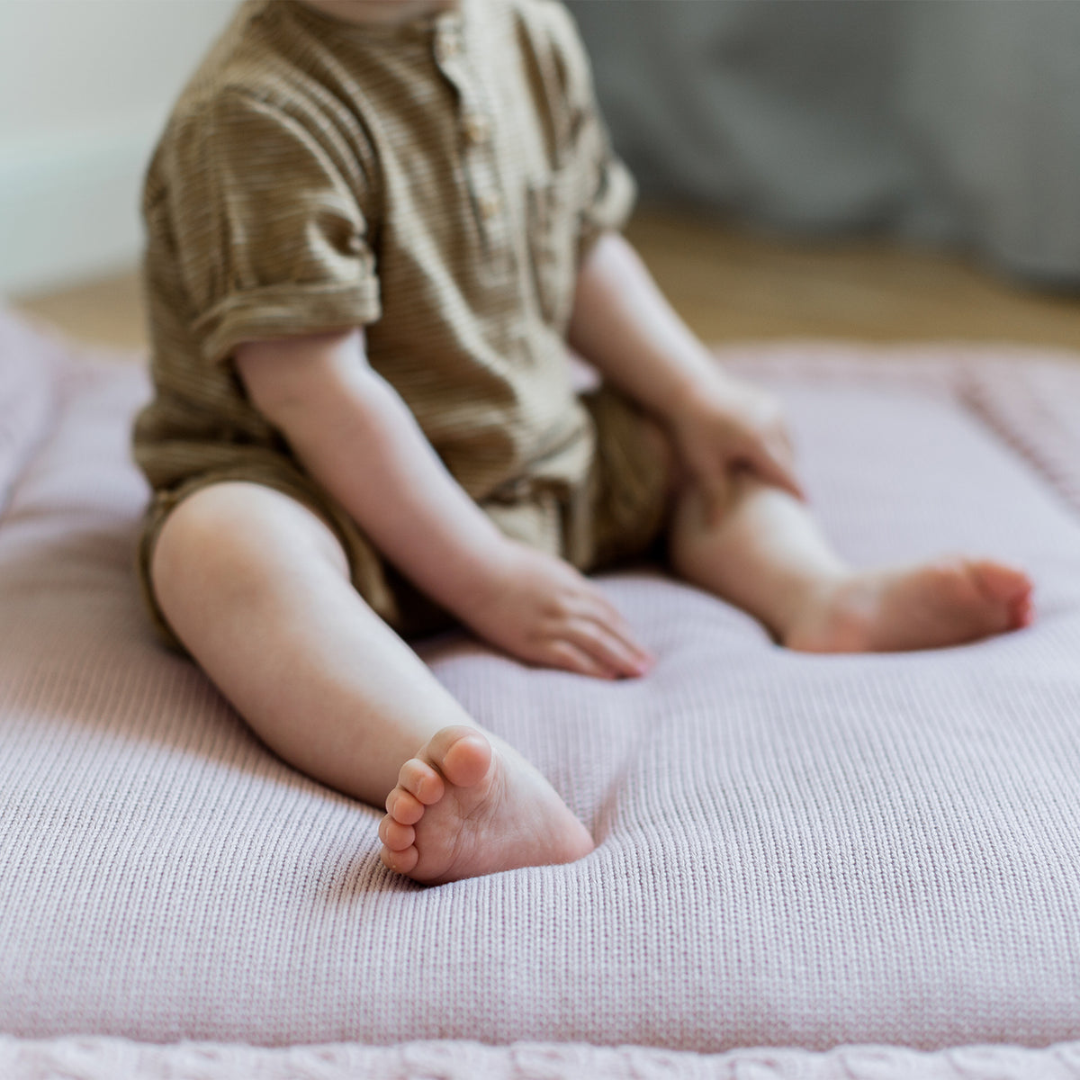 Krabbeldecke für Babys Rosa von Kindsgut – Anwendungsbild 3