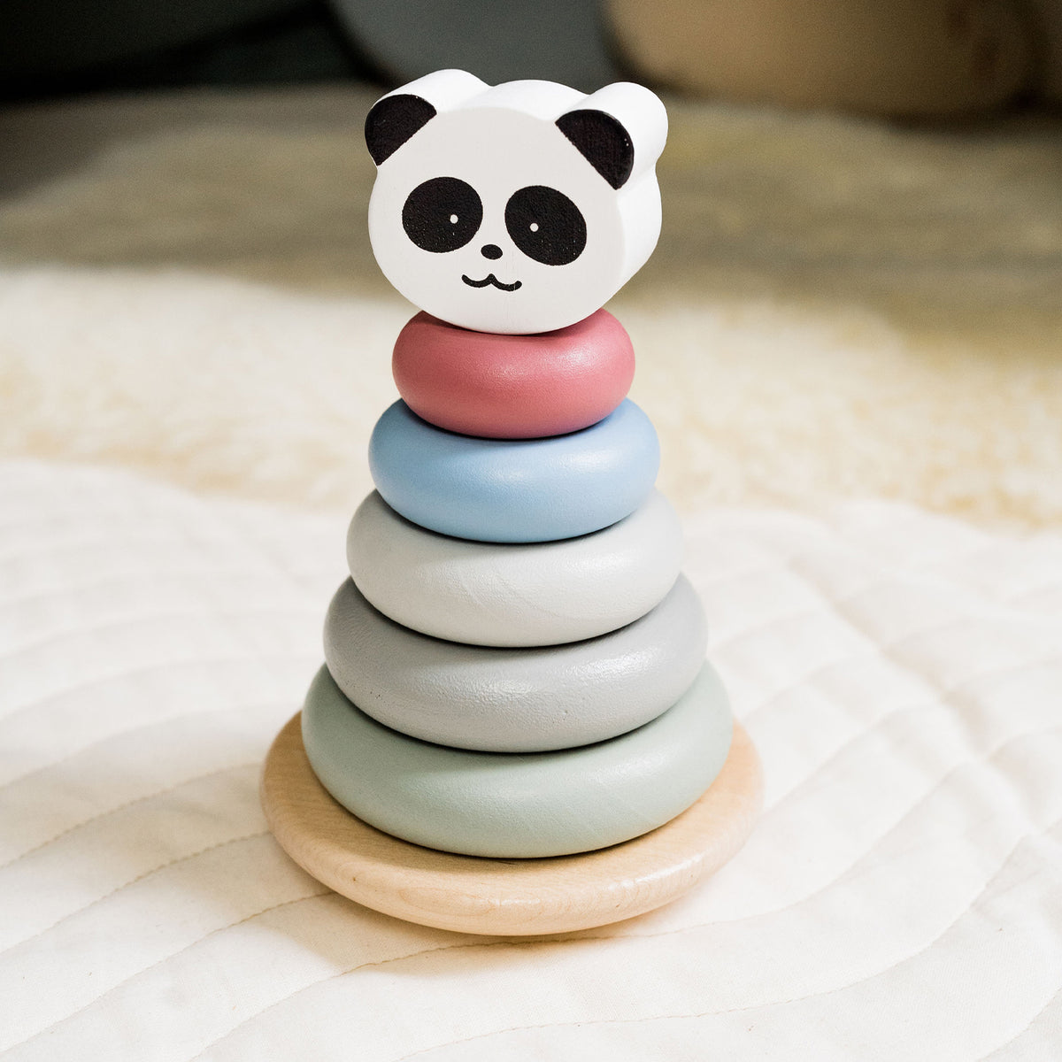 Stapelturm aus Holz mit Tiermotiv Panda von Kindsgut – Anwendungsbild 3
