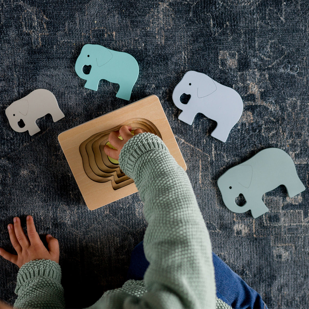 Tier-Puzzle Holz Elefant von Kindsgut – Anwendungsbild 3