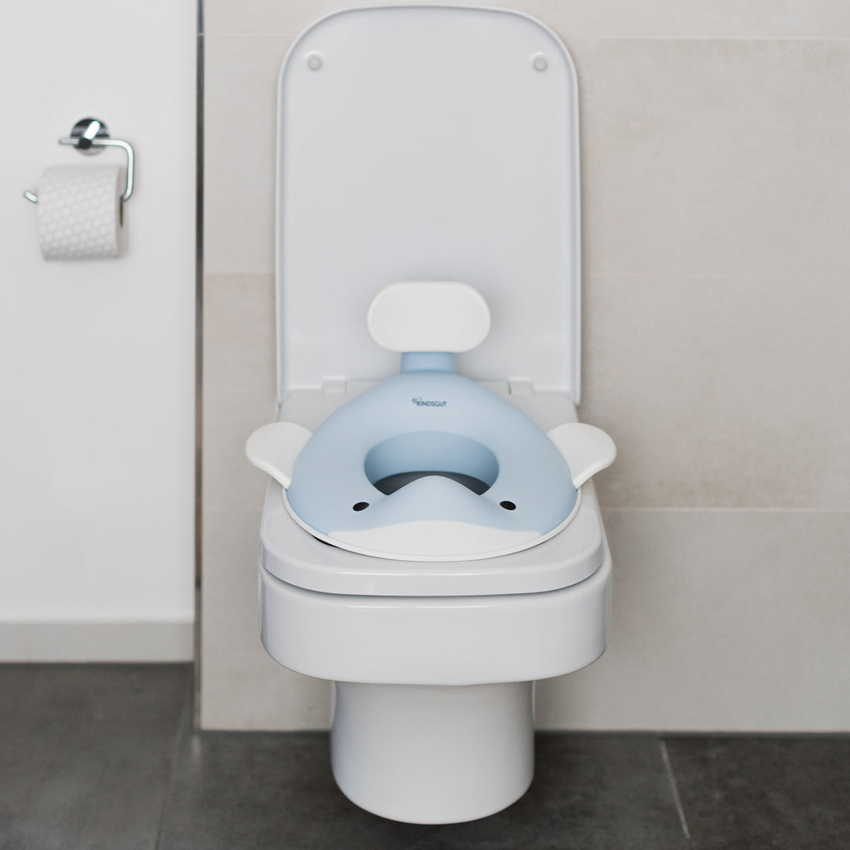 Toilettensitz für Kinder Wal Hellblau von Kindsgut – Anwendungsbild 3