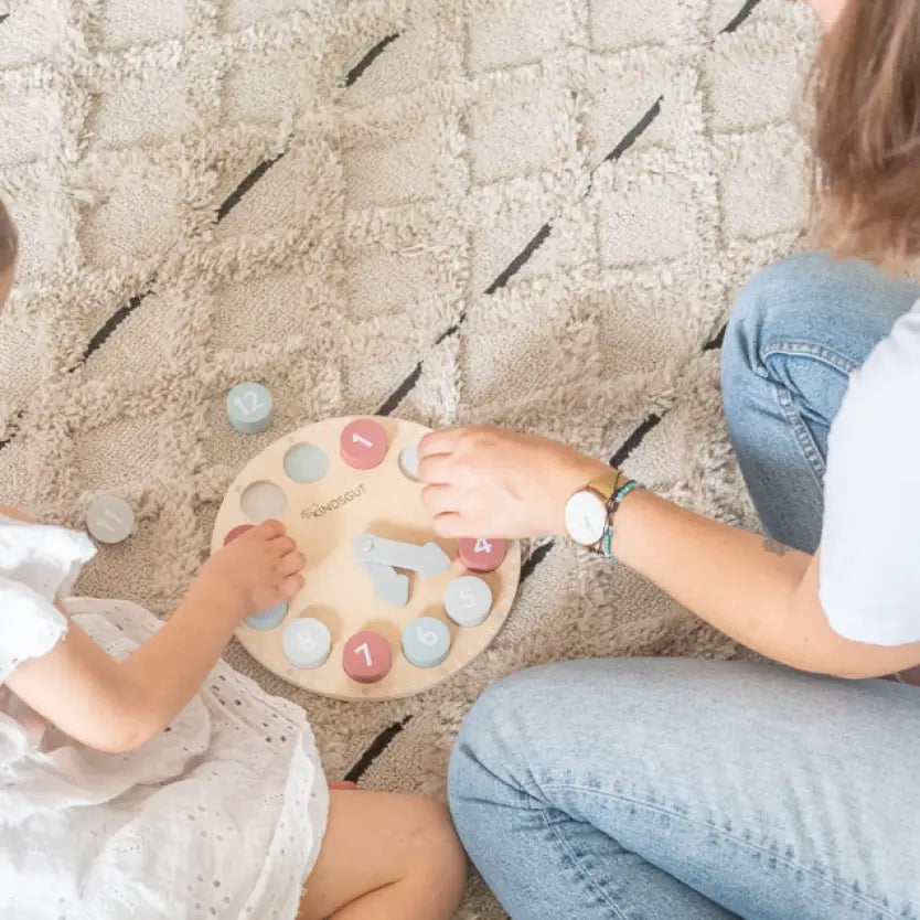 Lernuhr aus Holz – pädagogische Uhr