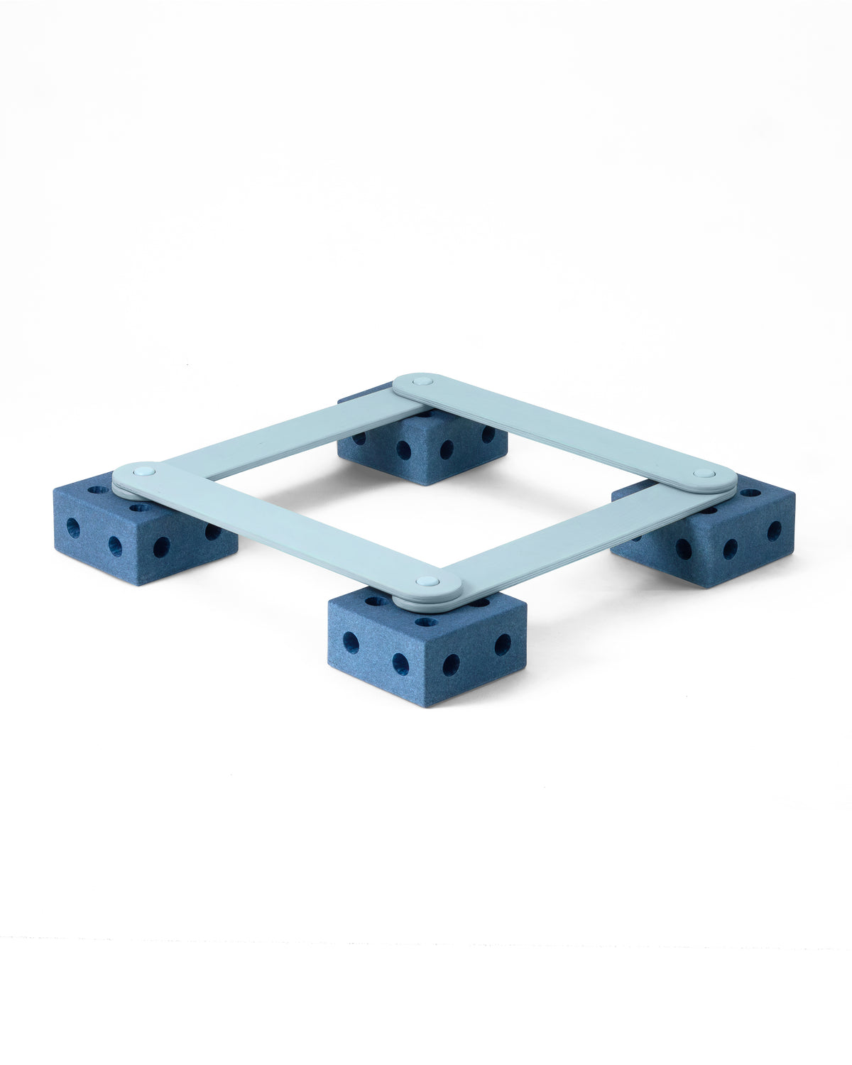 MODU Balance Track: Balancierstrecke aus Holzbalken und Schaumstoffblöcken, Blue