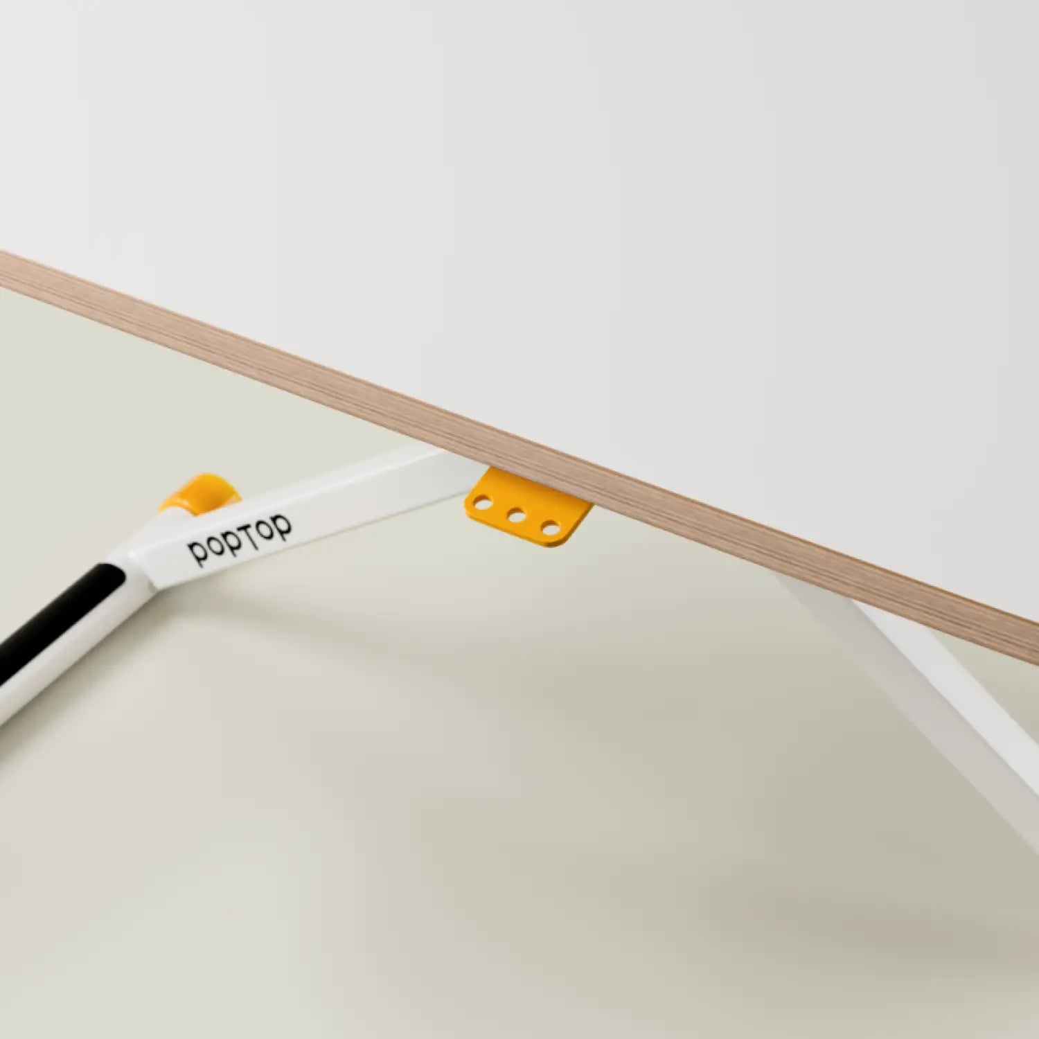 Poptop höhenverstellbarer Kinderschreibtisch