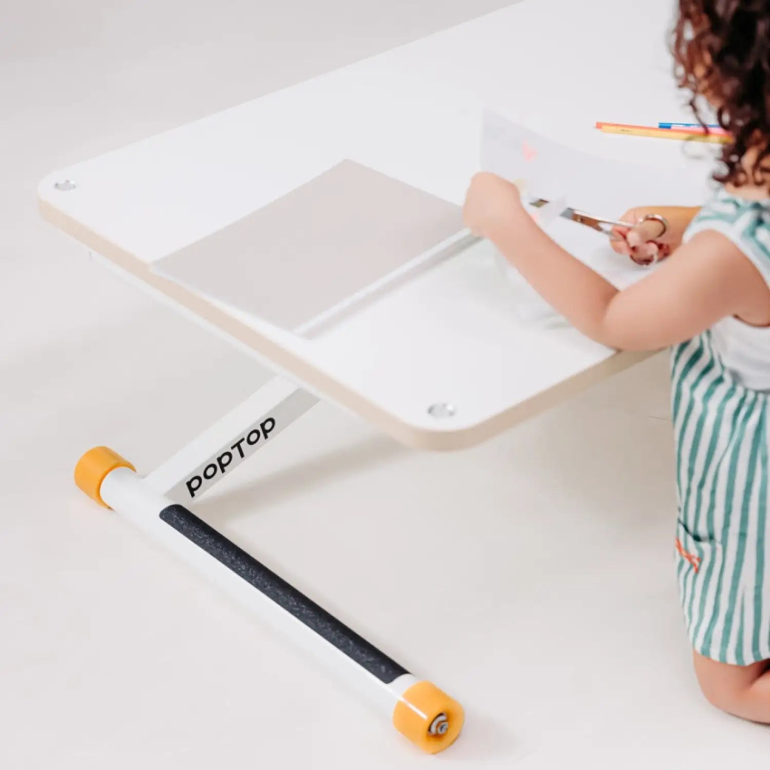 Poptop höhenverstellbarer Kinderschreibtisch
