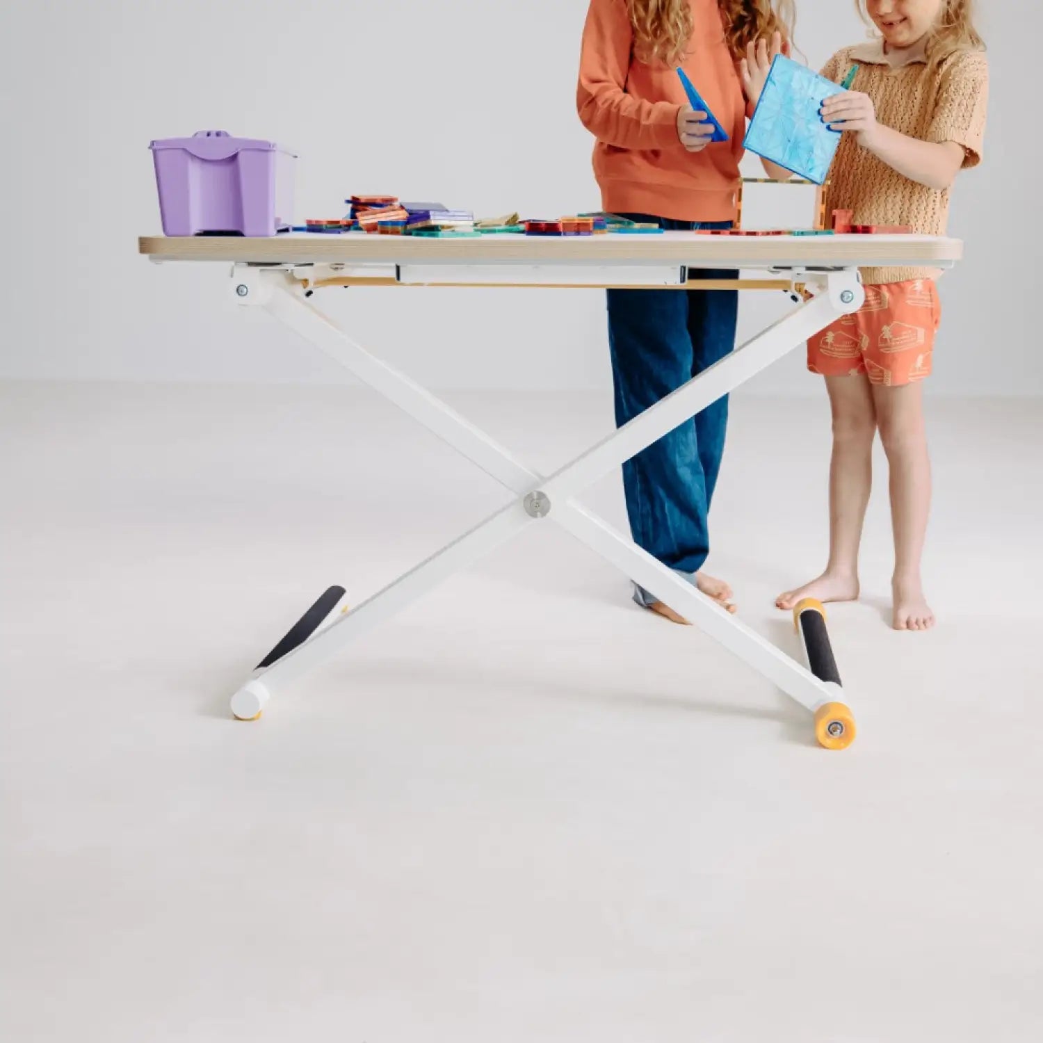 Poptop höhenverstellbarer Kinderschreibtisch