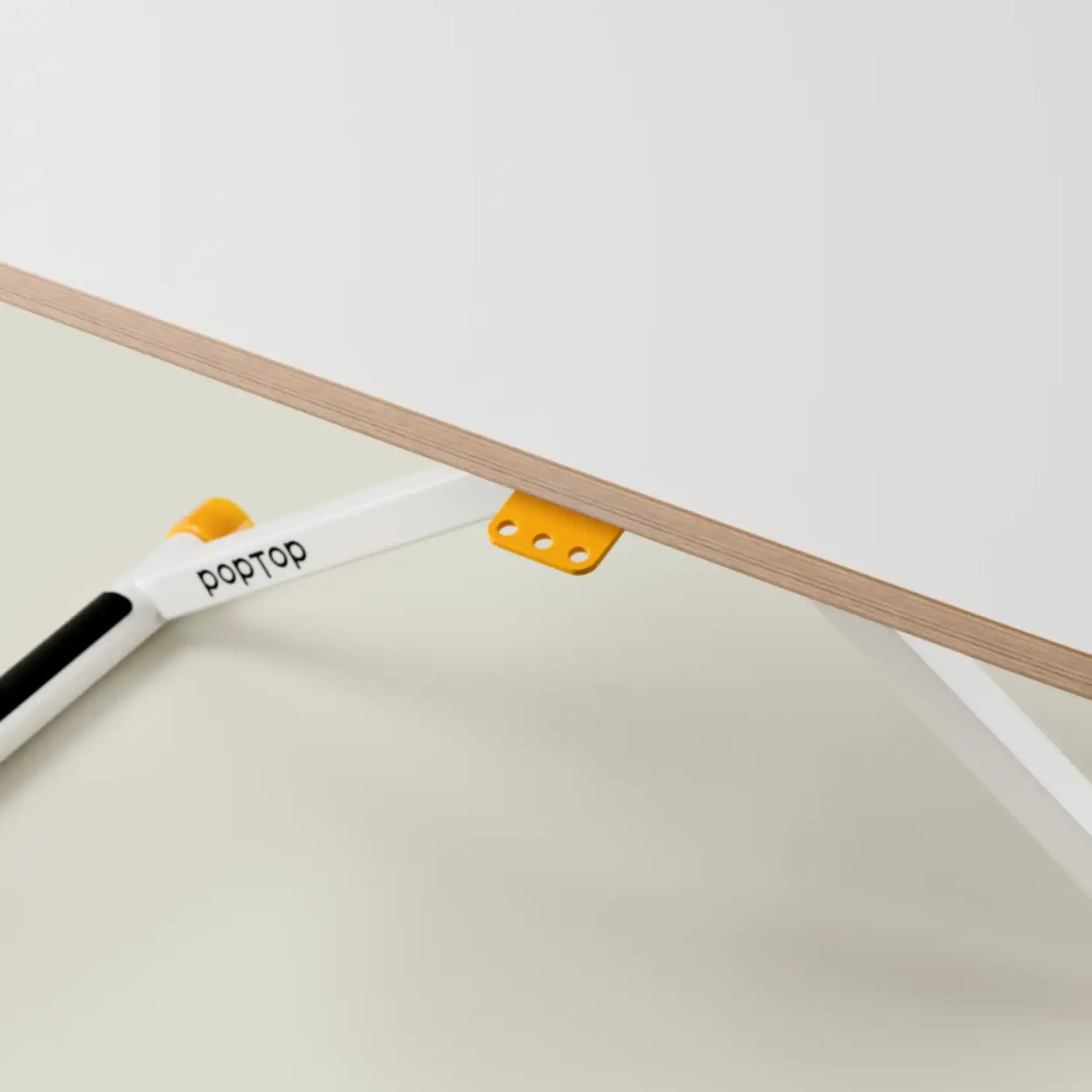 Poptop höhenverstellbarer Kinderschreibtisch