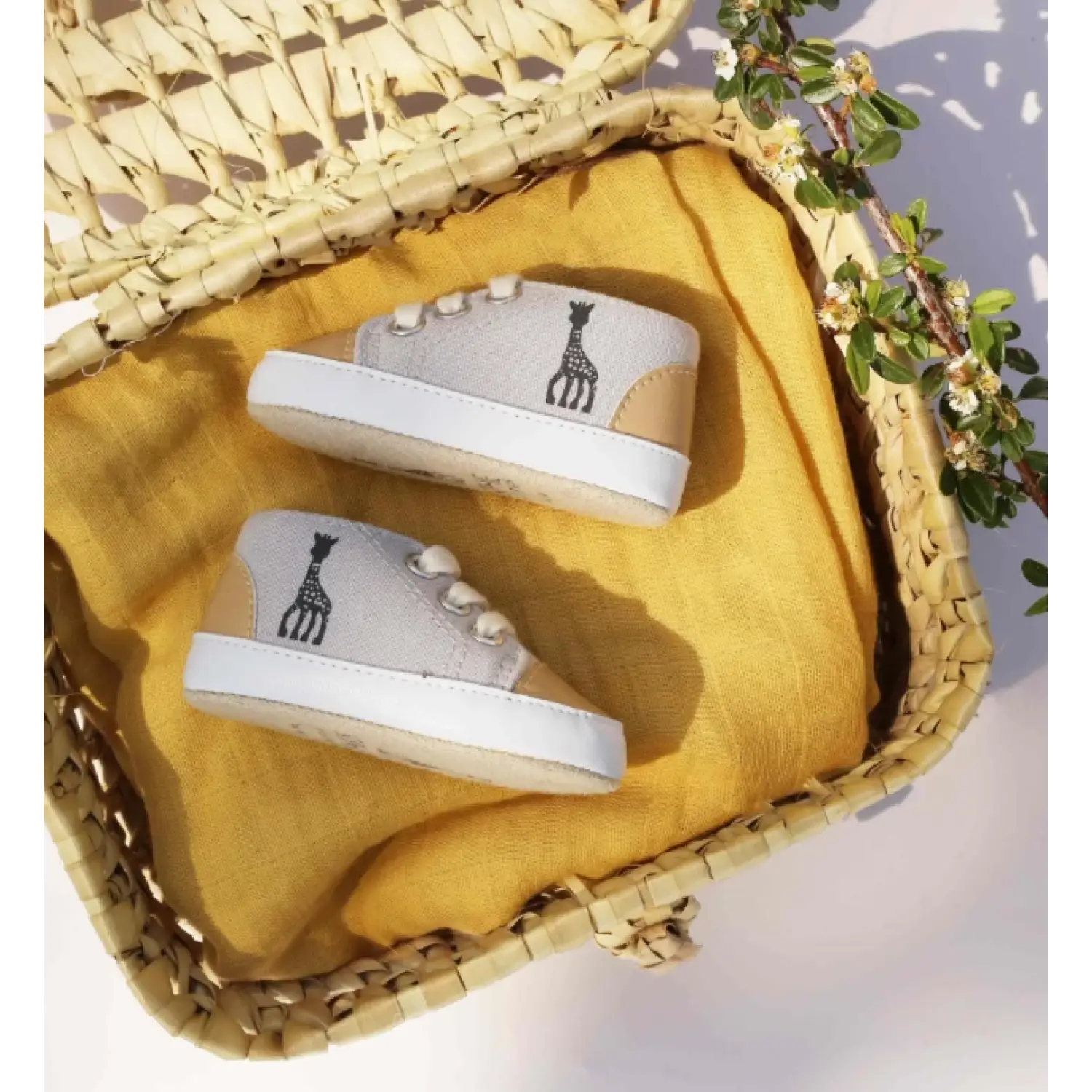 Weiche Babyschuhe mit Giraffenmotiv