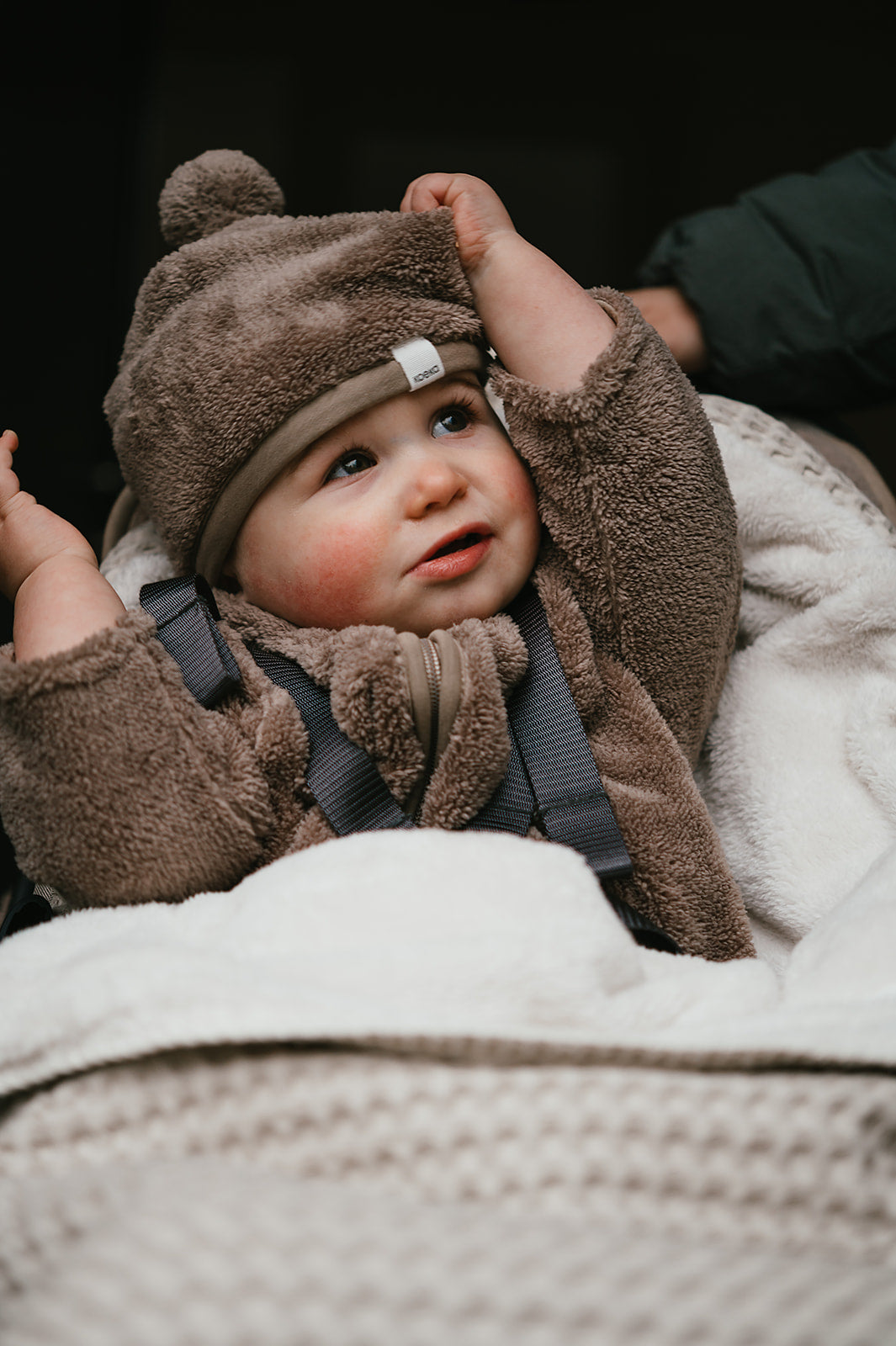 Baby-Overall Teddy Koeka Malmo, Farbe Caffe, Bild 4