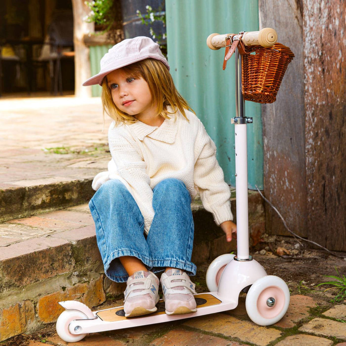 Kinderroller 3 Räder Rosa – Banwood Vintage Scooter, Ansicht 2