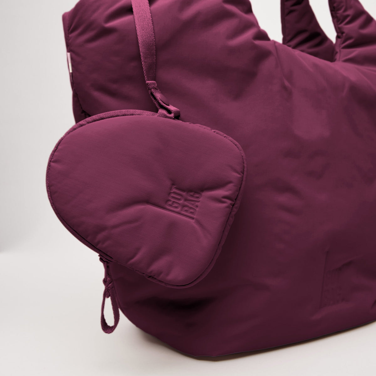 GOT BAG Cloud Tote Bag Shopper in Weinrot (kraken), mit angehängter kleiner Tasche, Detailaufnahme