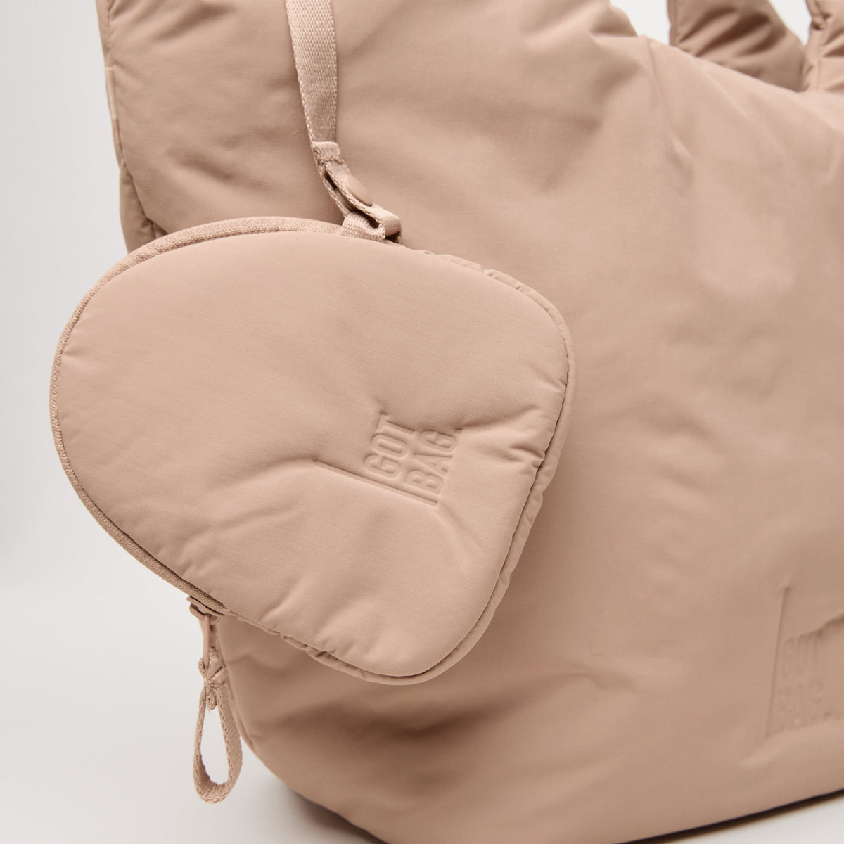 GOT BAG Cloud Tote Bag Shopper in Beige (sandbar), mit angehängtem Beutel, Nahaufnahme