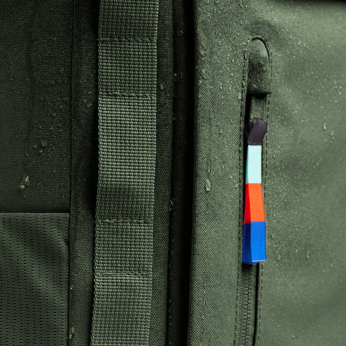 GOT BAG Pro Pack Laptoprucksack in Dunkelgrün (algae), als Detailaufnahme