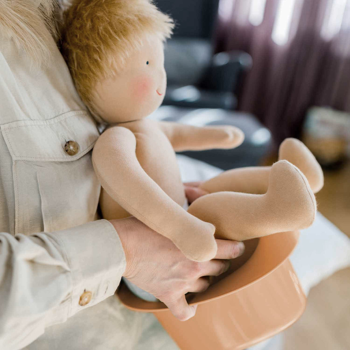 Abhaltetöpfchen für Babys Peach von Kindsgut – Anwendungsbild 4