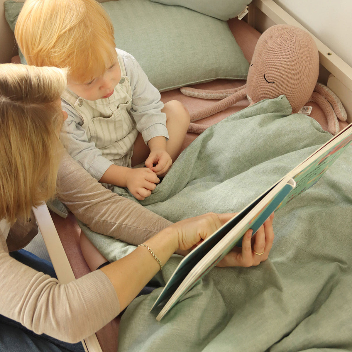Kinderbettwäsche 100 x 135 cm Baumwolle Pistazie von Kindsgut – Anwendungsbild 3