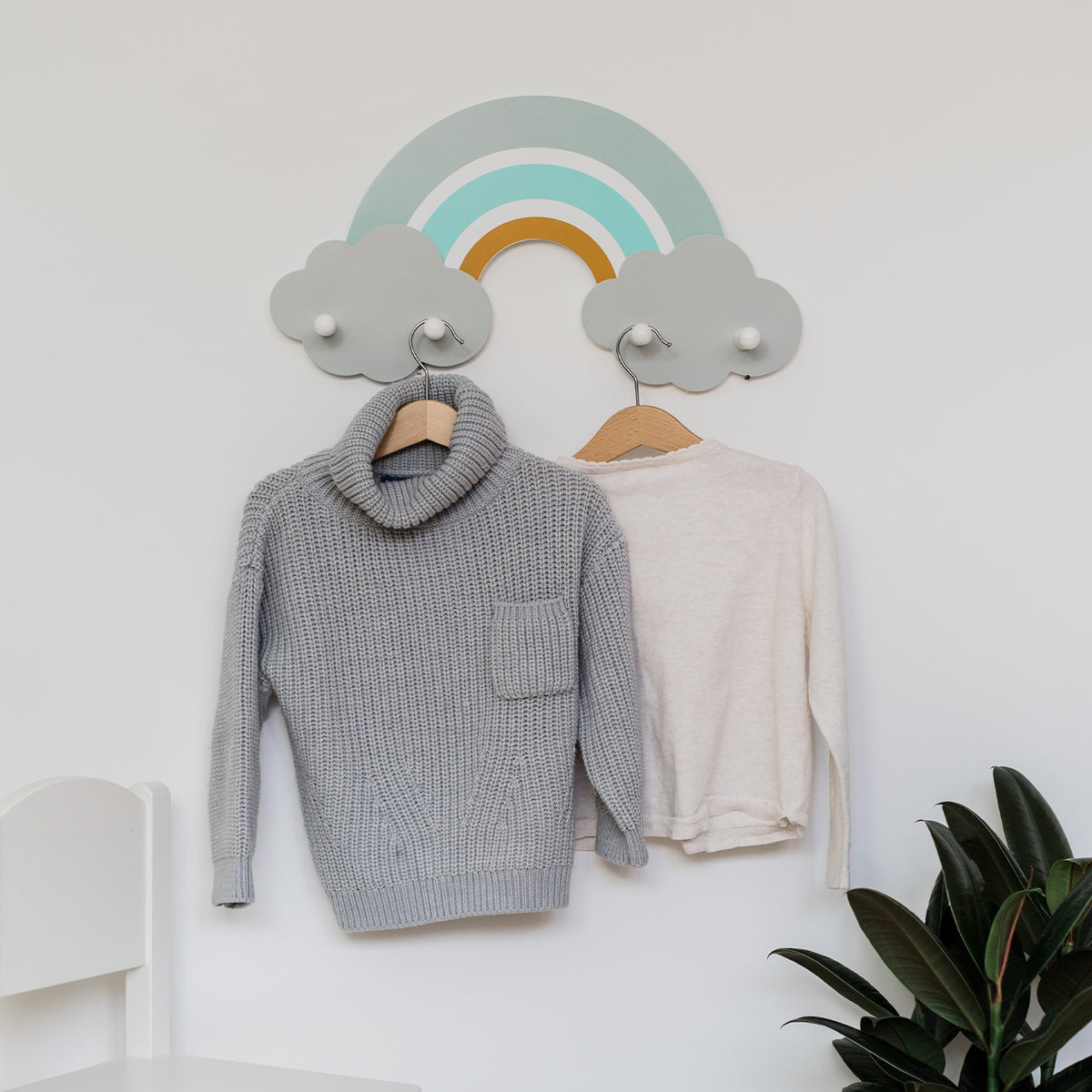 Kindergarderobe Regenbogen aus Holz Finn von Kindsgut – Anwendungsbild 2