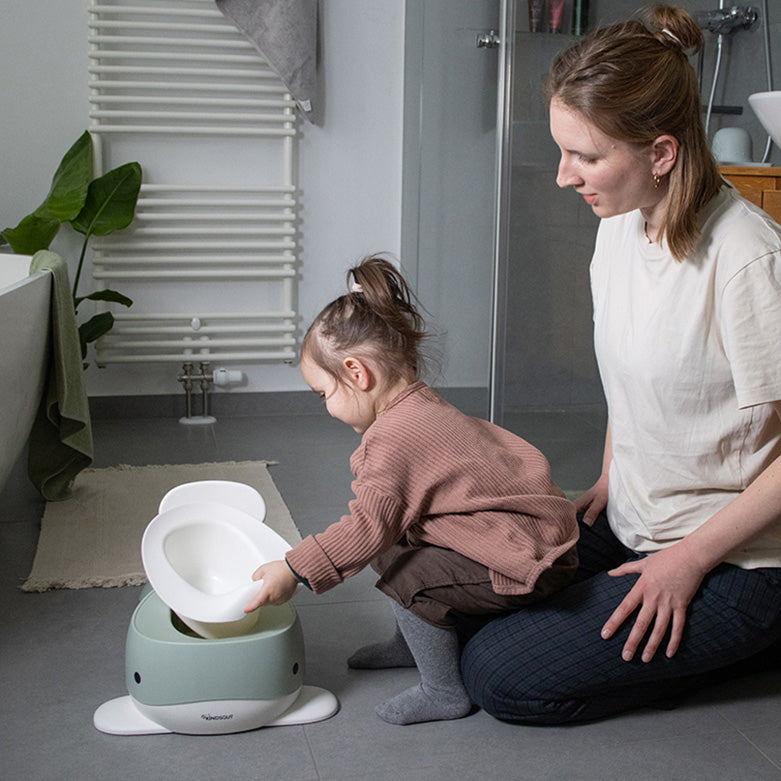 Kindertöpfchen Wal Aquamarin von Kindsgut – Anwendungsbild 4