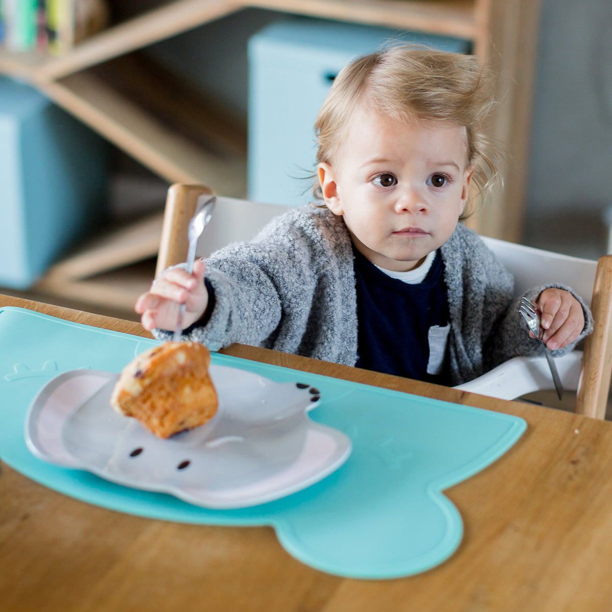 Silikon-Platzset Bär für Kinder Mint von Kindsgut – Anwendungsbild 2