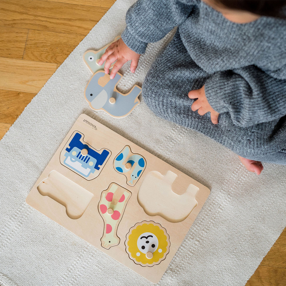 Steckpuzzle Holz mit Knauf Safari von Kindsgut – Anwendungsbild 3