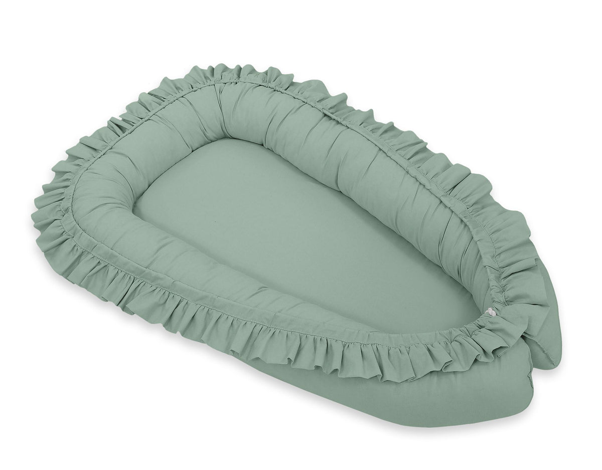 Babynest Kokon mit Rüsche – Salbei