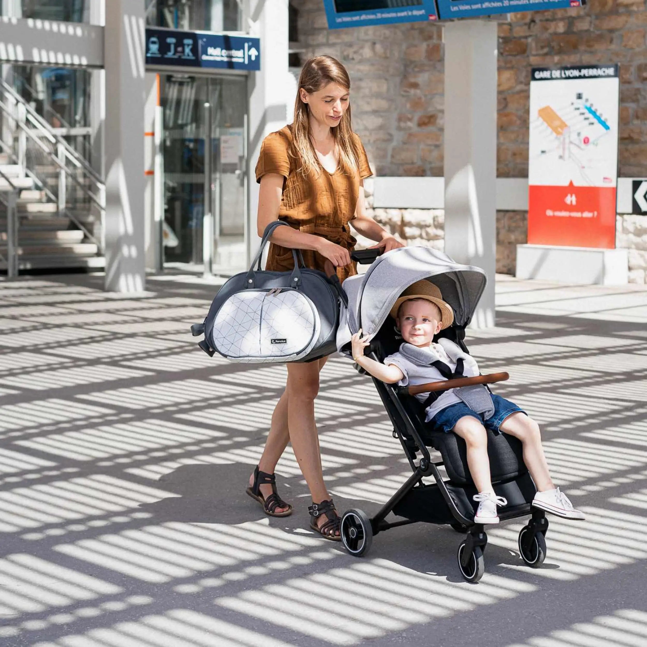 Kompakter Kinderwagen ab Geburt - RENOLUX PIXEL