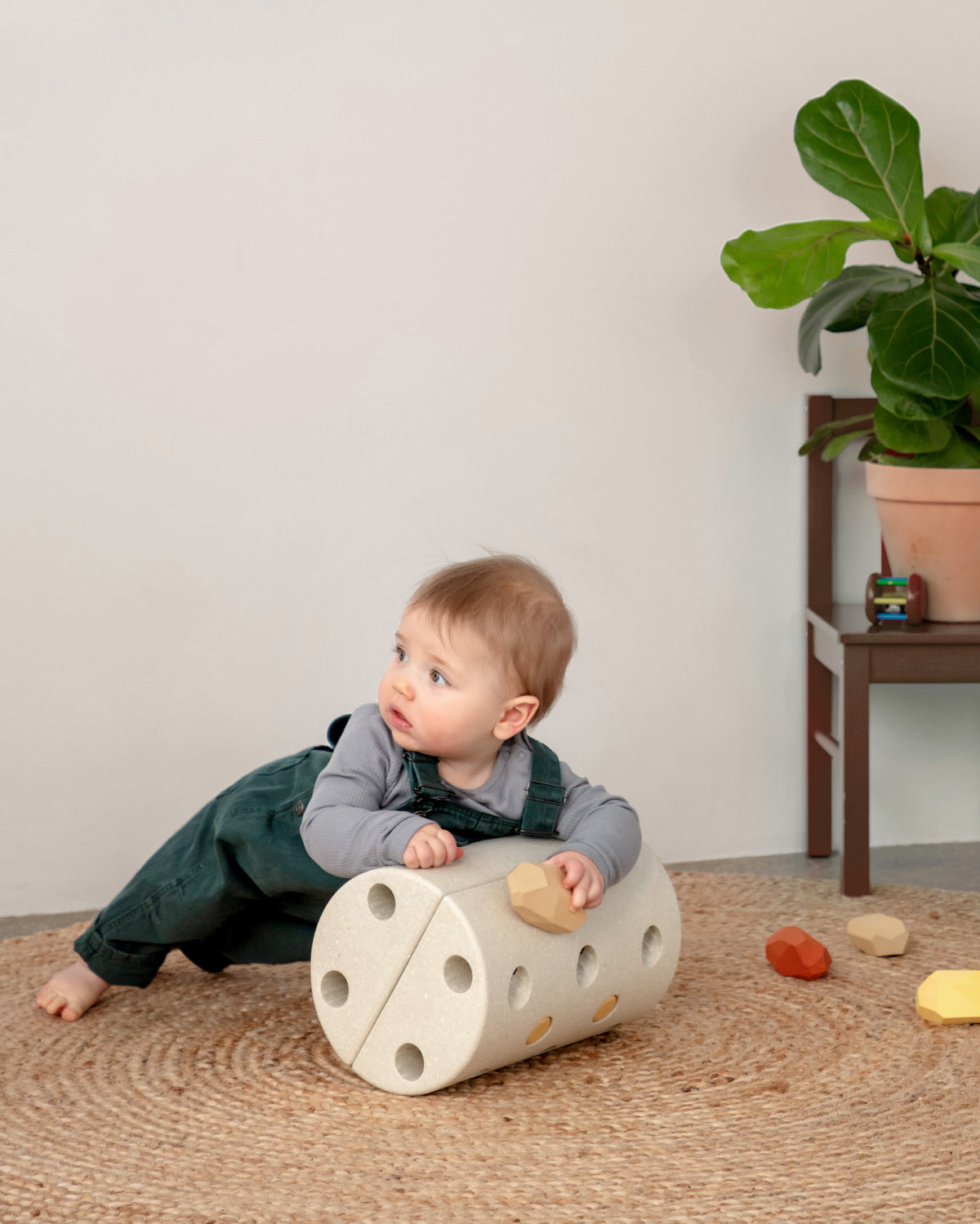 MODU Kids Stool: Kinderhocker aus zwei runden Schaumstoffblöcken, Sand, Ansicht 4