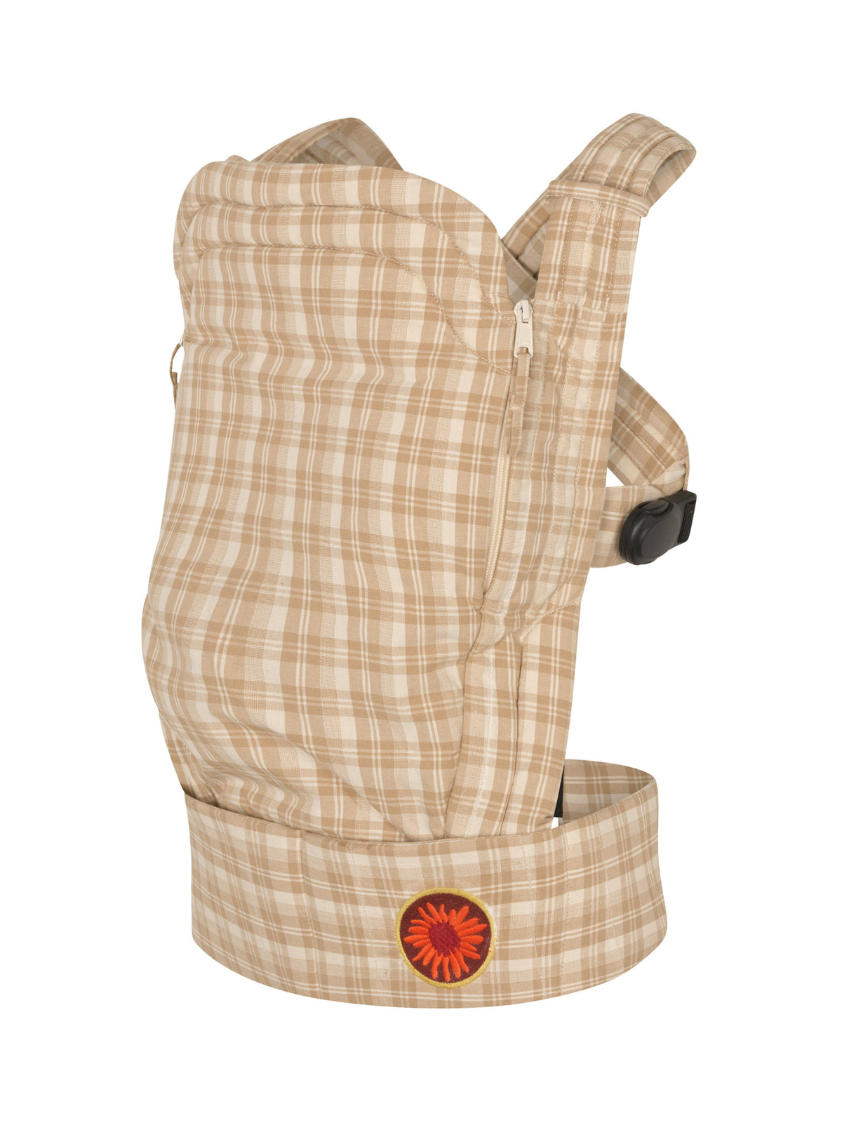 Moova Balance Babytrage aus Bio-Baumwolle mit Baby in Bauchtrageposition, Mocha Check