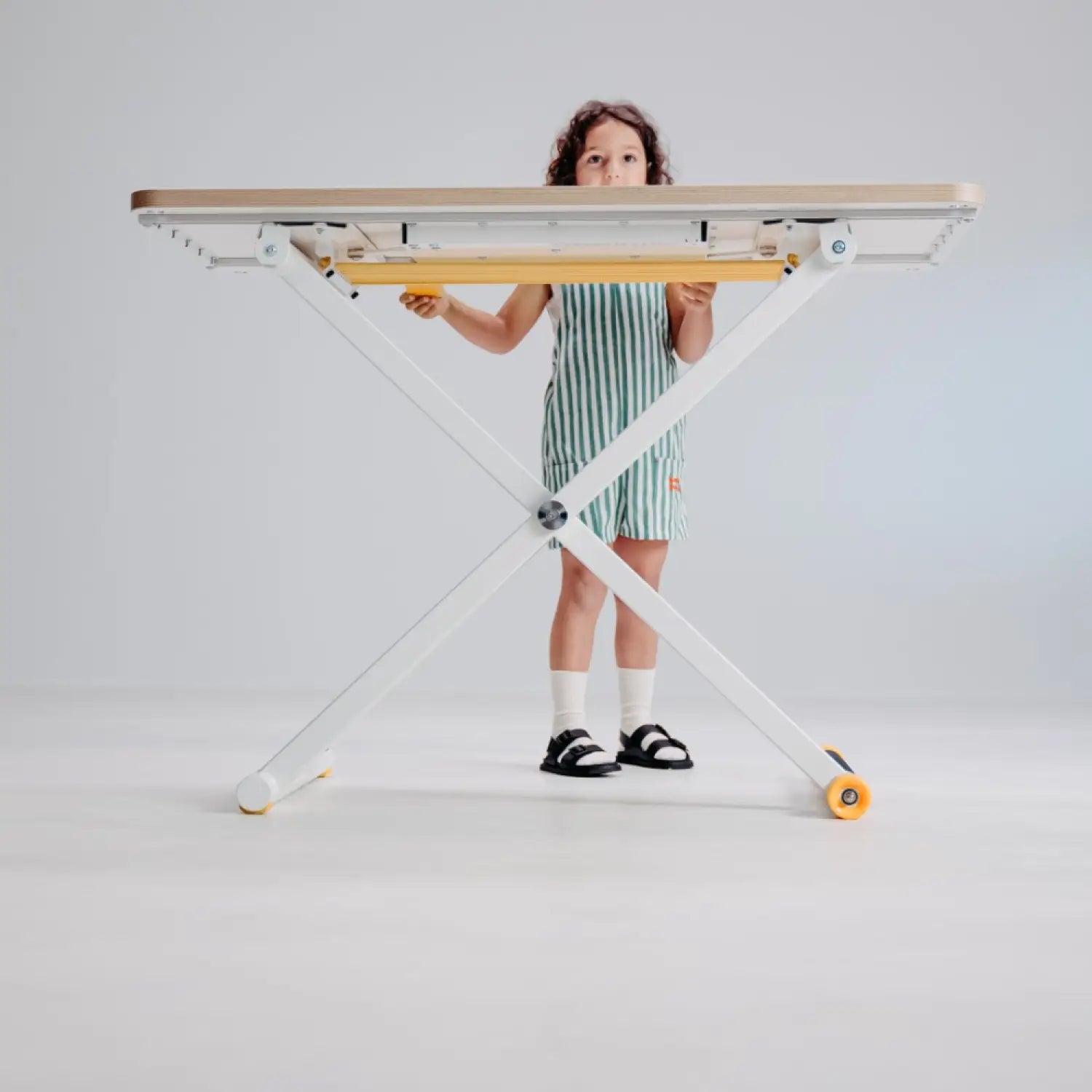 Poptop höhenverstellbarer Kinderschreibtisch