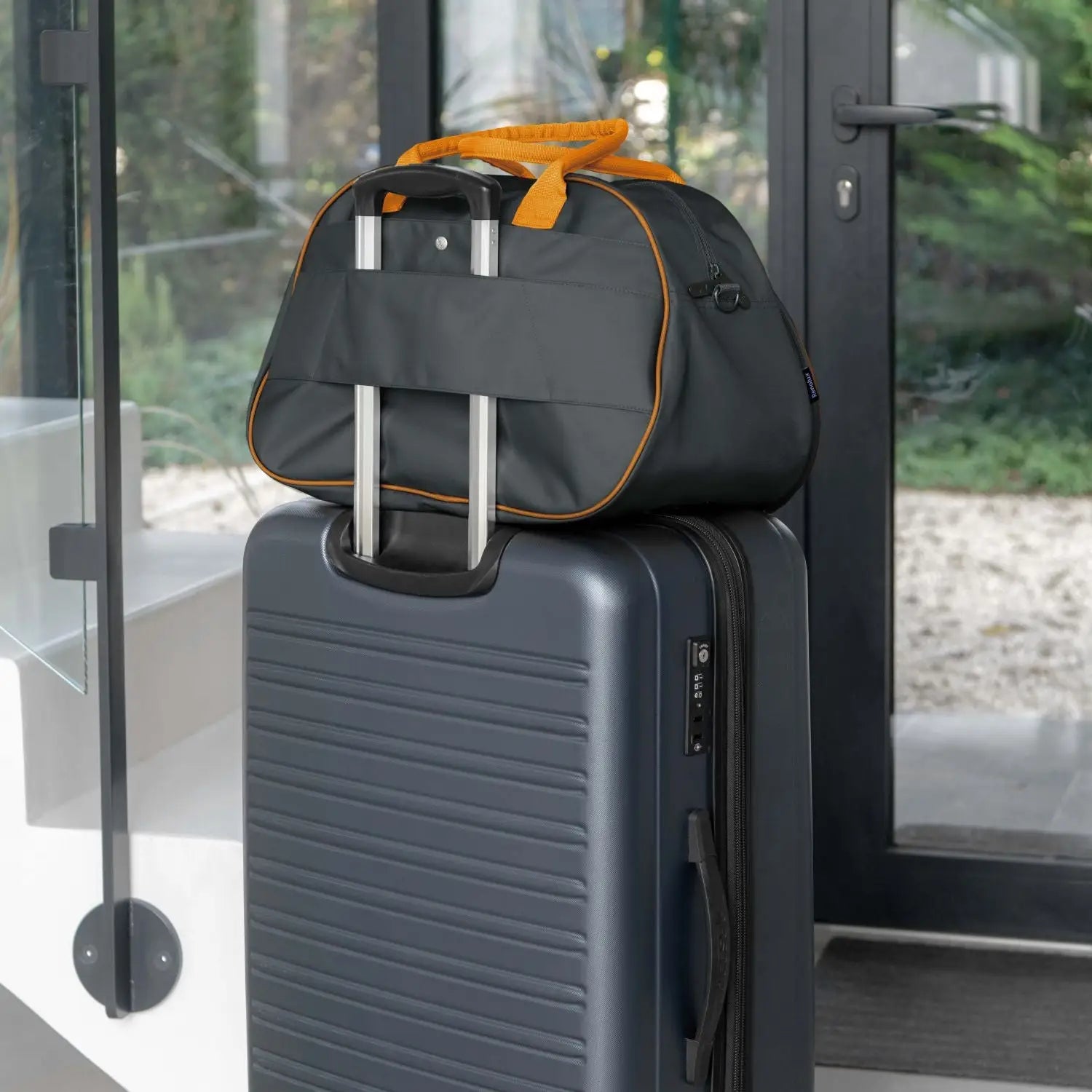 Praktische Wickeltasche mit Kinderwagenbefestigung – EVASION - Sunrise